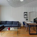 Le Neubau