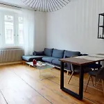 Le Neubau Appartement *